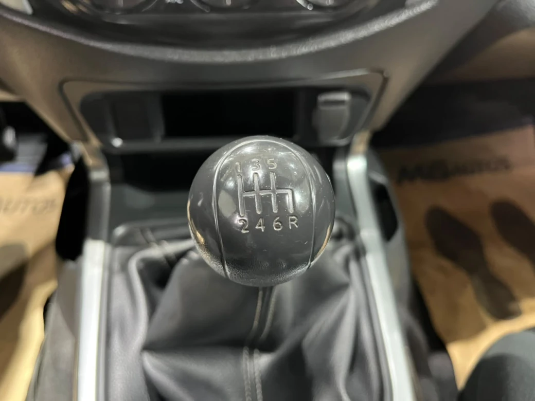 imagen 0 de vehiculo con id 2205